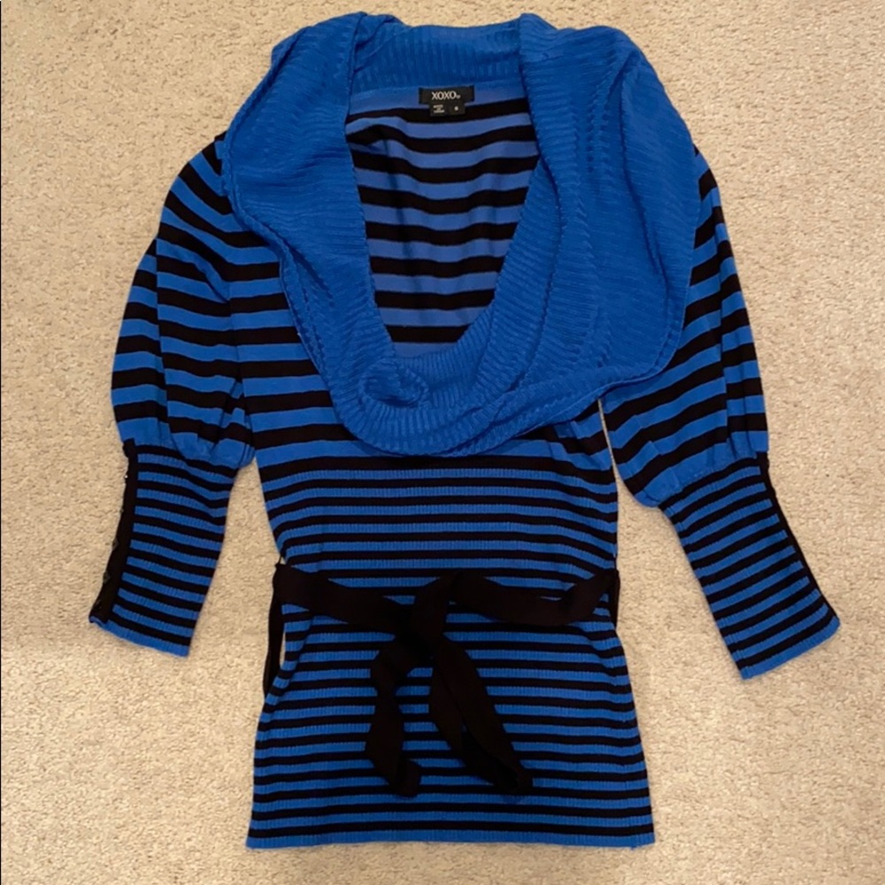Women’s sweater